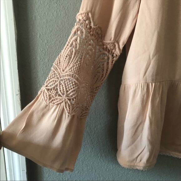 Joie Emelda Bell Sleeves Top - Picture 7 of 9